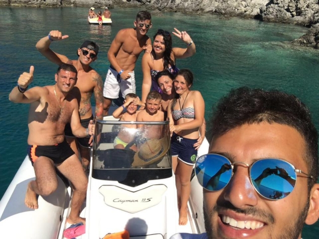 Selfie di gruppo